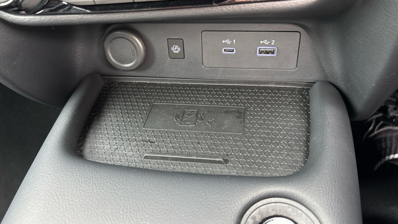 Nissan Juke 1.0 DiG-T N-Connecta 5dr Petrol Hatchback